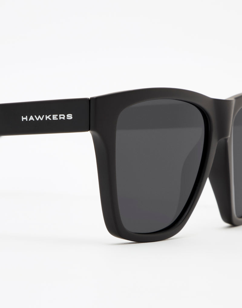 Hawkers Carbon Dark ONE LS